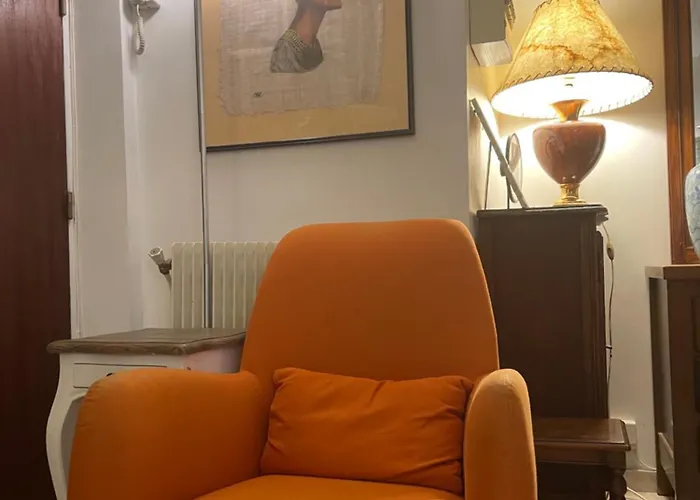 Meuble 10e Arrondissement Apartment *