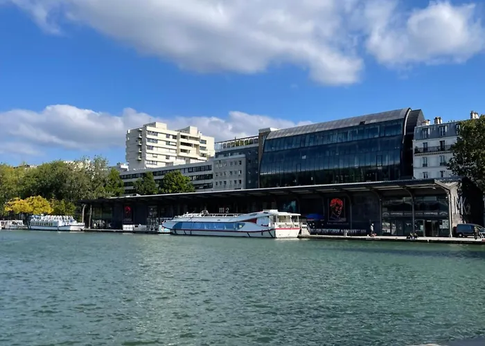 Meuble 10e Arrondissement Apartment *