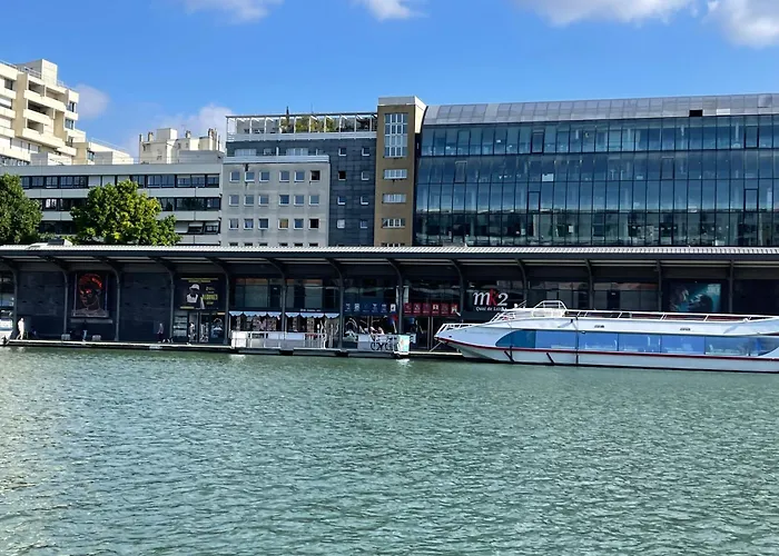 Meuble 10e Arrondissement * פריז